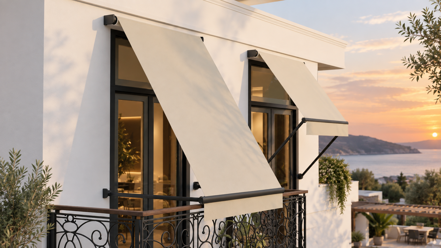 Toldo Marbella instalado en fachada