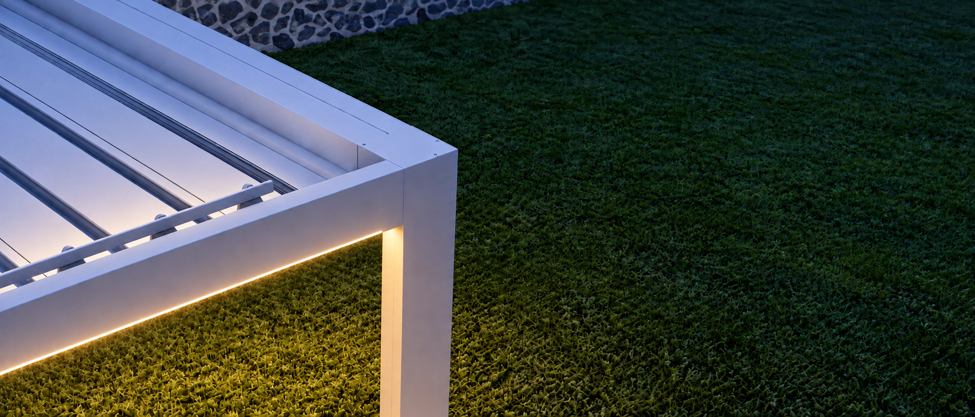 Pérgola con iluminación LED